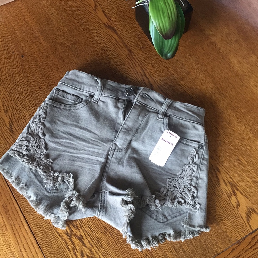 NWT embroidered cutoff shorts